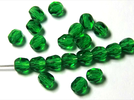 50 St. böhmische Glasperlen facettiert 4mm grün dunkelgrün